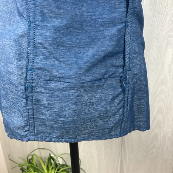 The North Face vented fitted button down shirt - Picture 4 of 8